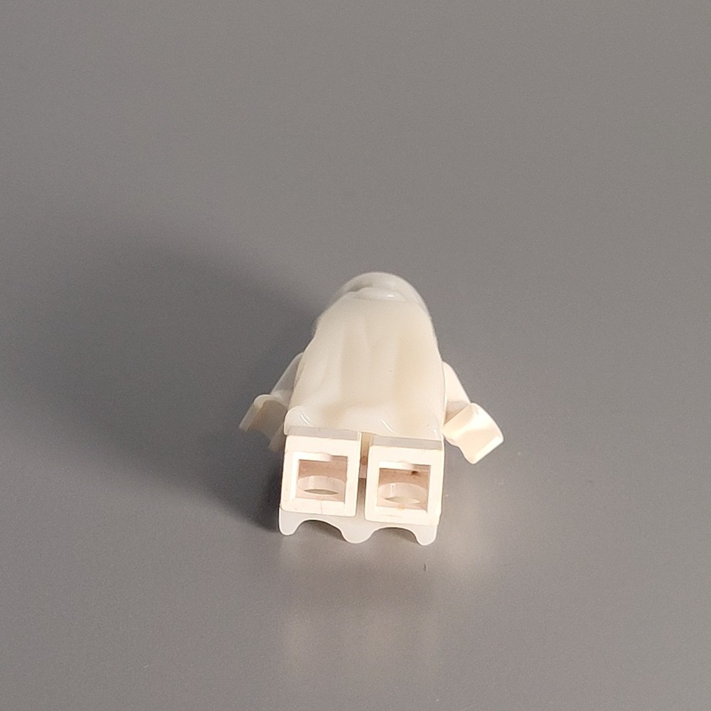 Vintage LEGO Glow in the Dark Ghost Minifigure with Smile Halloween 6617 - Picture 4 of 9